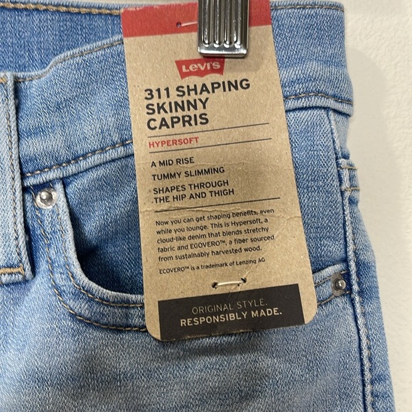 LEVI’S 311 SHAPING SKINNY CAPRI Jeans - Picture 6 of 9